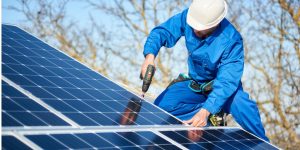 Installation Maintenance Panneaux Solaires Photovoltaïques à Combrimont